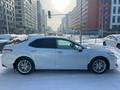 Toyota Camry Prestige 2021 года за 13 300 000 тг. в Астана – фото 17