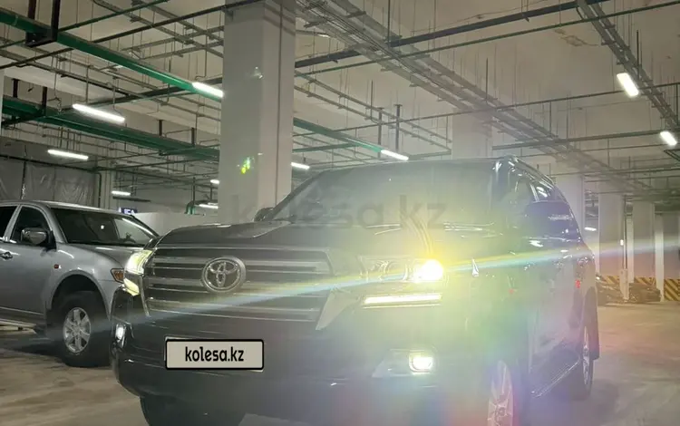 Toyota Land Cruiser 2018 года за 35 000 000 тг. в Алматы