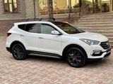 Hyundai Santa Fe 2017 года за 12 200 000 тг. в Алматы – фото 5