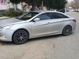 Hyundai Sonata 2011 годаүшін5 000 000 тг. в Риддер – фото 2