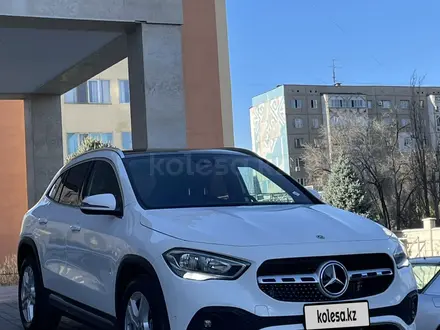 Mercedes-Benz GLA 200 2021 года за 13 400 000 тг. в Бишкек