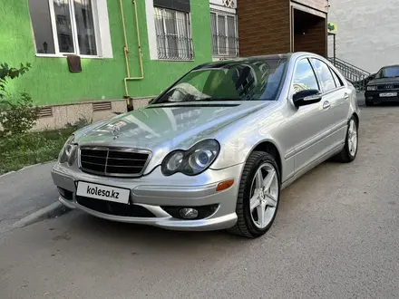 Mercedes-Benz C 320 2002 года за 3 100 000 тг. в Алматы – фото 2