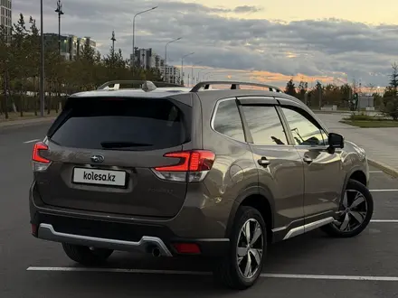 Subaru Forester 2021 года за 10 790 000 тг. в Астана – фото 2