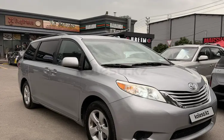 Toyota Sienna 2015 годаүшін13 700 000 тг. в Алматы