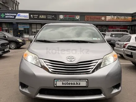Toyota Sienna 2015 года за 13 700 000 тг. в Алматы – фото 3