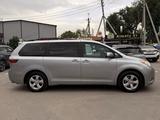 Toyota Sienna 2015 годаүшін13 700 000 тг. в Алматы – фото 4