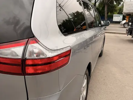Toyota Sienna 2015 года за 13 700 000 тг. в Алматы – фото 9