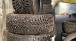 215/55 R17 Bridgestone Spike-03 Венгрия 2024 за 65 000 тг. в Алматы