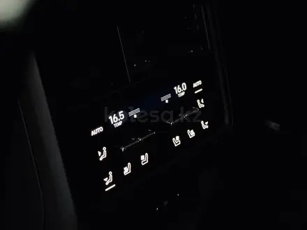 Porsche Cayenne 2023 года за 65 000 000 тг. в Алматы – фото 15