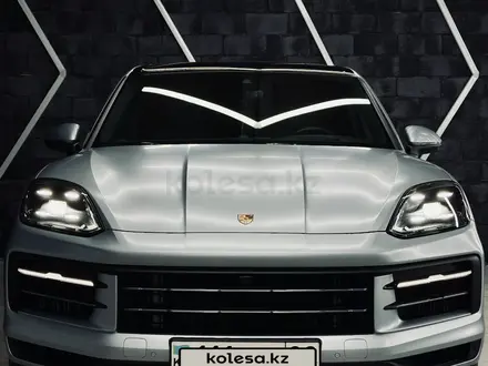 Porsche Cayenne 2023 года за 65 000 000 тг. в Алматы