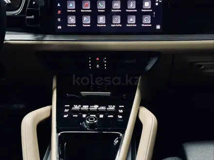 Porsche Cayenne 2023 года за 65 000 000 тг. в Алматы – фото 20