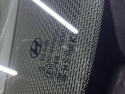 Оригинал лобовое стекло Hyundai за 22 000 тг. в Алматы – фото 10