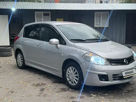 Nissan Tiida 2010 года за 4 252 500 тг. в Алматы – фото 2