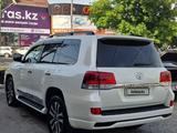 Toyota Land Cruiser 2016 года за 32 000 000 тг. в Астана – фото 5