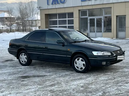 Toyota Camry 1997 года за 4 500 000 тг. в Алматы