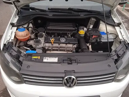 Volkswagen Polo 2015 года за 4 900 000 тг. в Алматы – фото 14