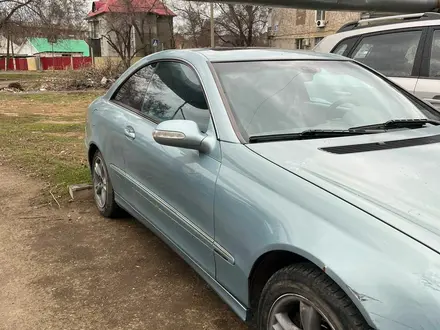 Mercedes-Benz CLK 200 2003 года за 2 000 000 тг. в Уральск – фото 5