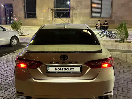 Toyota Camry 2019 года за 12 000 000 тг. в Актау – фото 12