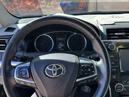 Toyota Camry 2017 года за 6 200 000 тг. в Актау – фото 5