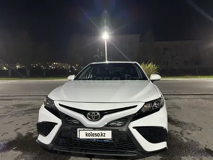 Toyota Camry 2021 года за 11 000 000 тг. в Тараз – фото 10