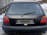 Volkswagen Golf 1993 года за 950 000 тг. в Алматы