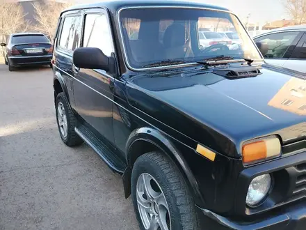 ВАЗ (Lada) Lada 2121 2004 года за 2 100 000 тг. в Экибастуз – фото 2