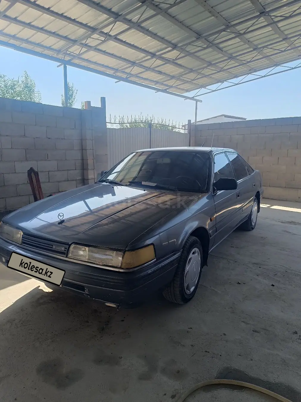 Mazda 626, 1989