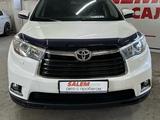 Toyota Highlander 2014 годаfor13 500 000 тг. в Петропавловск