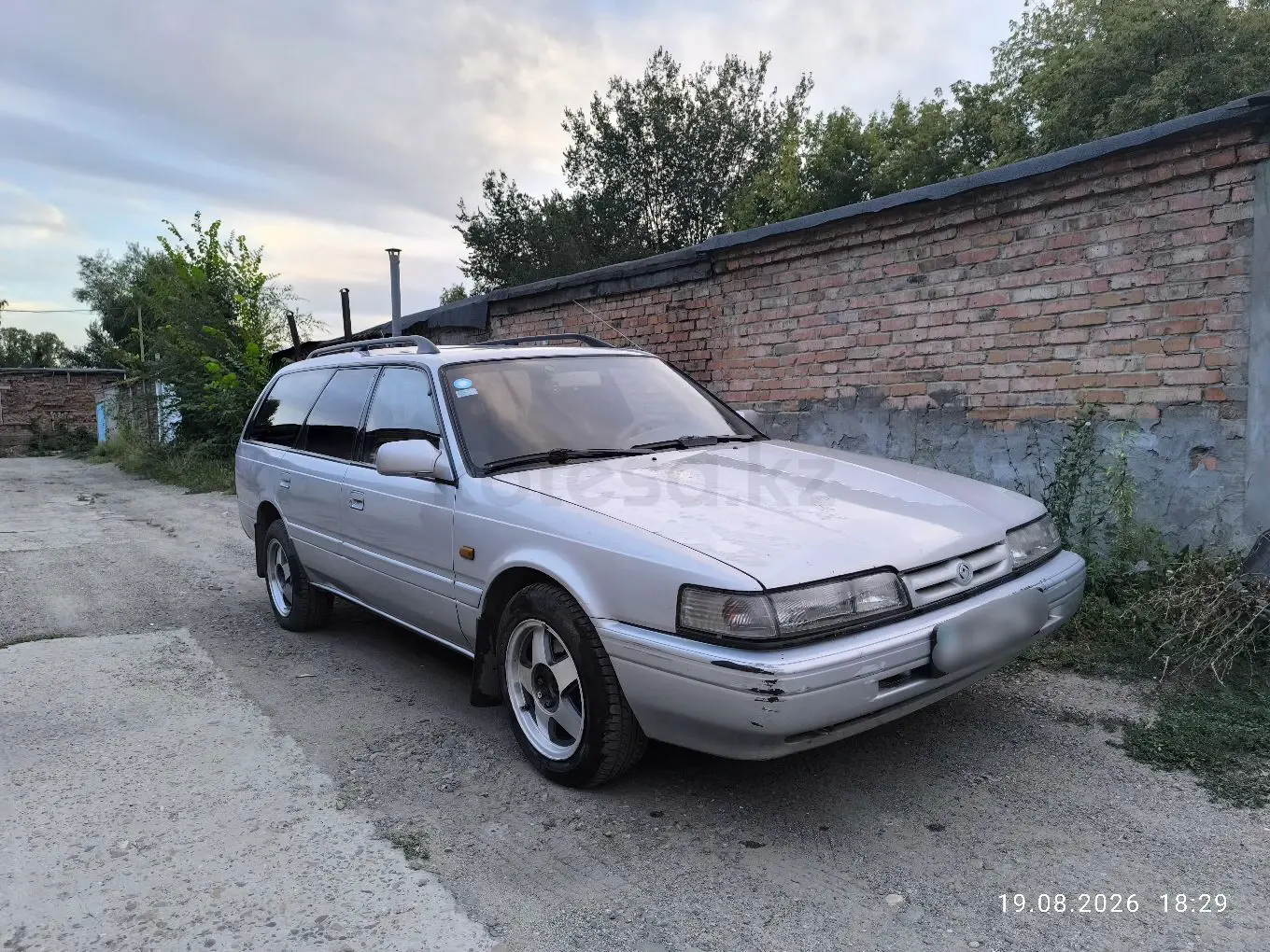 Mazda 626, 1992