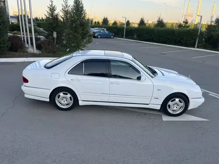 Mercedes-Benz E 230 1997 года за 2 900 000 тг. в Астана – фото 7