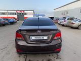 Hyundai Solaris 2014 годаүшін4 544 100 тг. в Астана – фото 2
