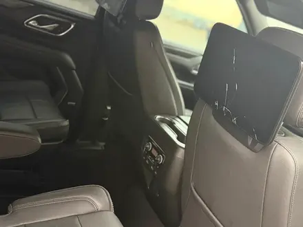 Chevrolet Tahoe 2024 года за 42 500 000 тг. в Алматы – фото 10