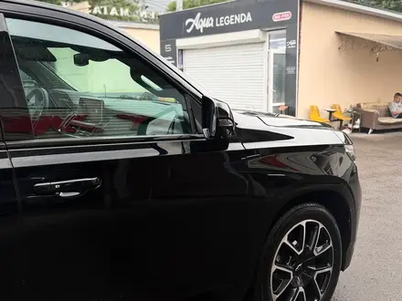 Chevrolet Tahoe 2024 года за 42 500 000 тг. в Алматы – фото 6