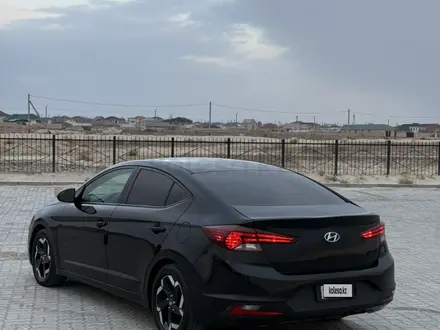 Hyundai Elantra 2019 года за 4 500 000 тг. в Актау – фото 10