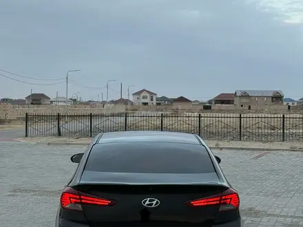Hyundai Elantra 2019 года за 4 500 000 тг. в Актау – фото 14