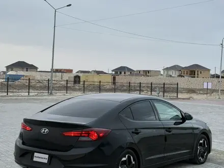 Hyundai Elantra 2019 года за 4 500 000 тг. в Актау – фото 9