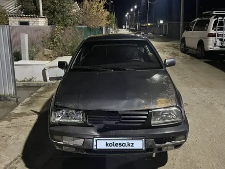 Volkswagen Vento 1992 года за 700 000 тг. в Жезказган – фото 2