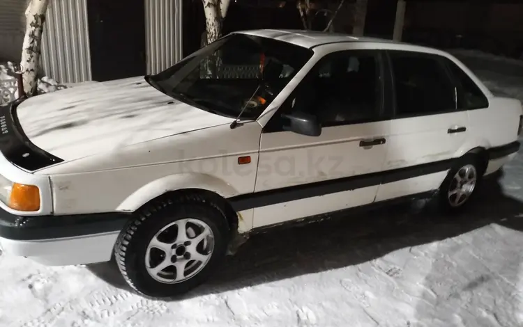 Volkswagen Passat 1992 годаfor1 200 000 тг. в Щучинск