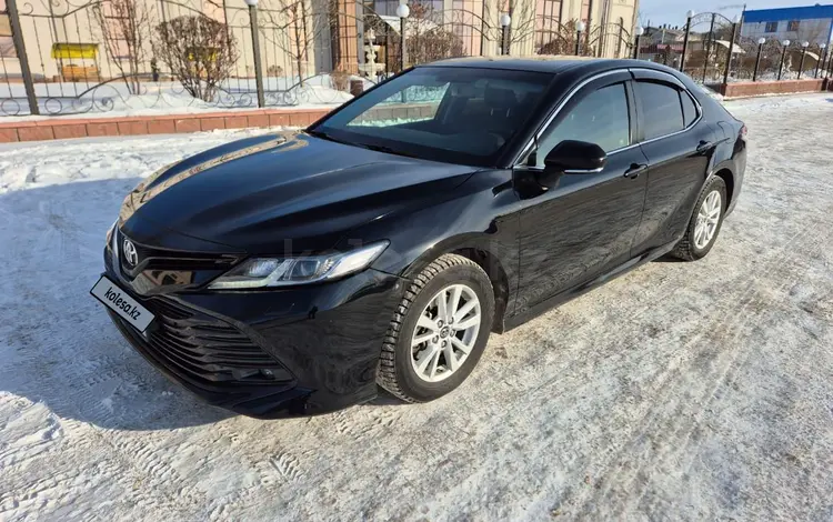 Toyota Camry 2018 года за 12 500 000 тг. в Костанай