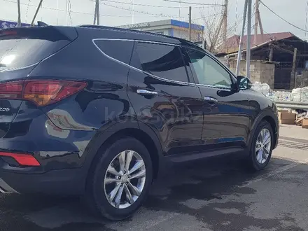 Hyundai Santa Fe 2018 года за 8 000 000 тг. в Шымкент – фото 7