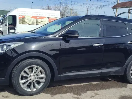 Hyundai Santa Fe 2018 года за 8 000 000 тг. в Шымкент – фото 8