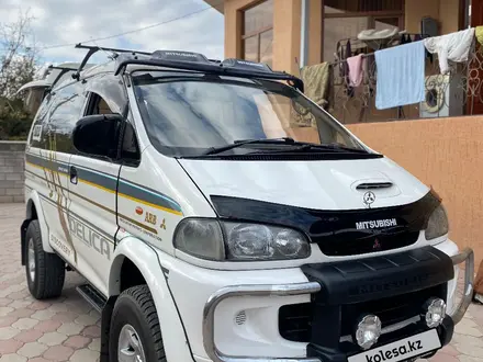 Mitsubishi Delica 1995 года за 3 800 000 тг. в Алматы – фото 2