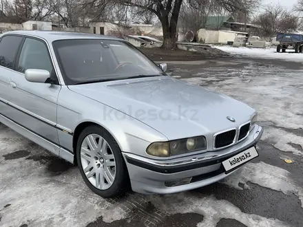 BMW 728 1998 года за 4 800 000 тг. в Алматы – фото 2