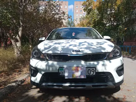 Kia Rio X-Line 2019 года за 8 050 000 тг. в Караганда