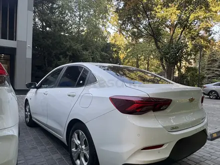 Chevrolet Onix 2023 года за 5 700 000 тг. в Алматы – фото 4
