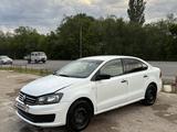 Volkswagen Polo 2015 года за 2 400 000 тг. в Кульсары – фото 4