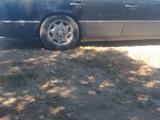 Mercedes-Benz E 200 1992 годаүшін800 000 тг. в Жетысай – фото 2
