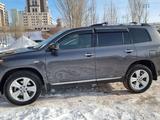 Toyota Highlander 2012 года за 13 999 999 тг. в Астана