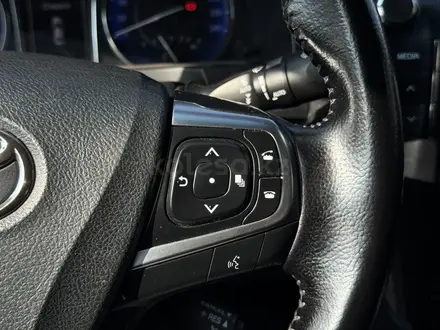 Toyota Camry 2014 года за 11 200 000 тг. в Алматы – фото 14