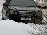 Mercedes-Benz E 200 1997 годаүшін1 890 000 тг. в Актобе